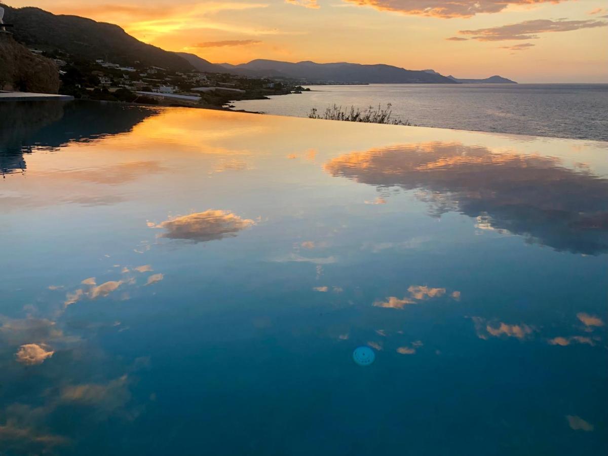 Kuro Beach House - Oceanfront Luxury & 25M Pool Achlia Dış mekan fotoğraf