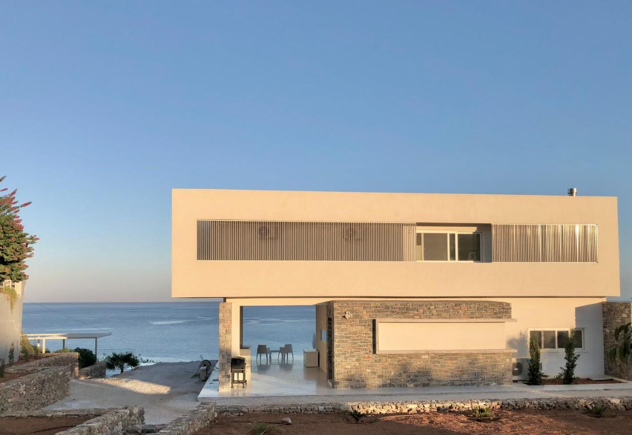 Kuro Beach House - Oceanfront Luxury & 25M Pool Achlia Dış mekan fotoğraf