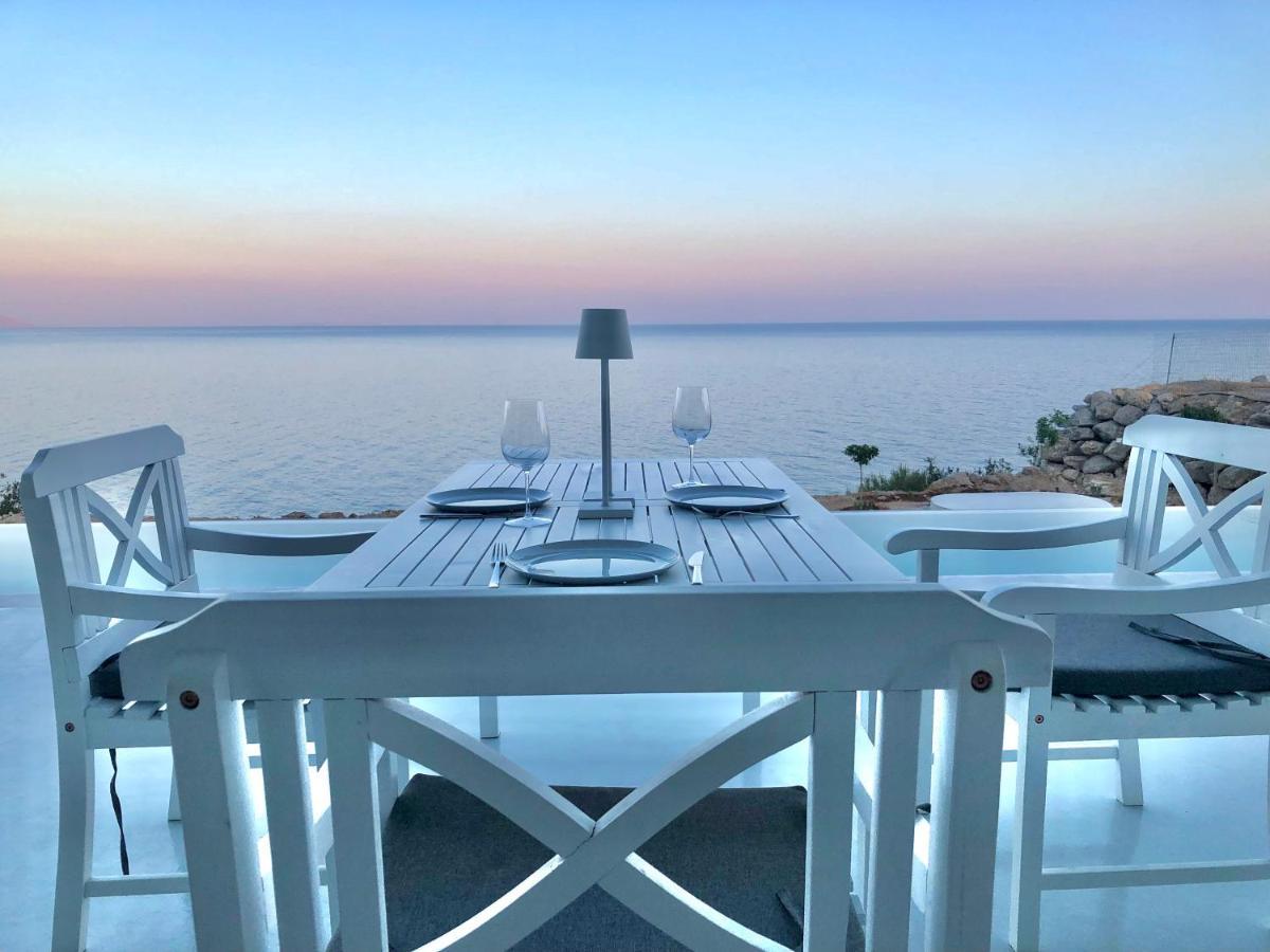 Kuro Beach House - Oceanfront Luxury & 25M Pool Achlia Dış mekan fotoğraf