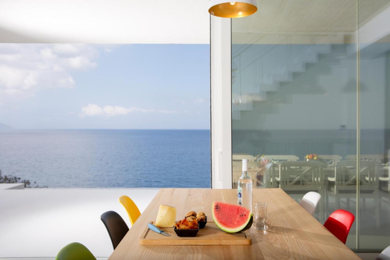 Kuro Beach House - Oceanfront Luxury & 25M Pool Achlia Dış mekan fotoğraf
