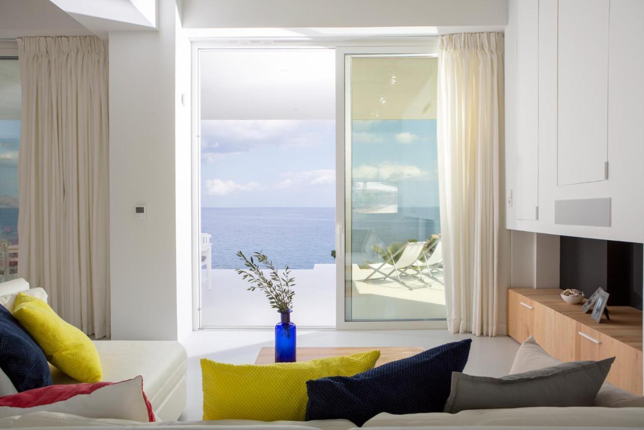 Kuro Beach House - Oceanfront Luxury & 25M Pool Achlia Dış mekan fotoğraf